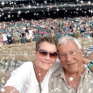 Meet your Posher, Pat